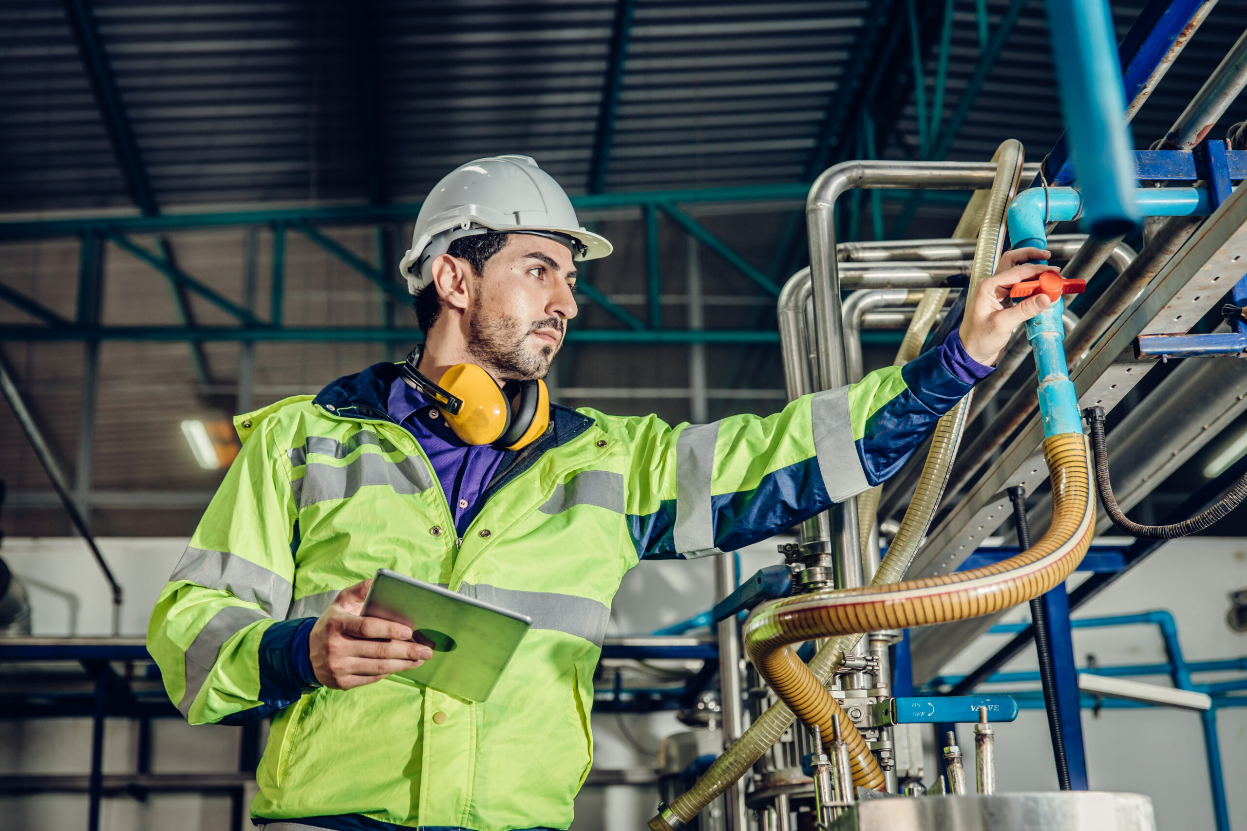 How does a Digital Twin help improve worker safety